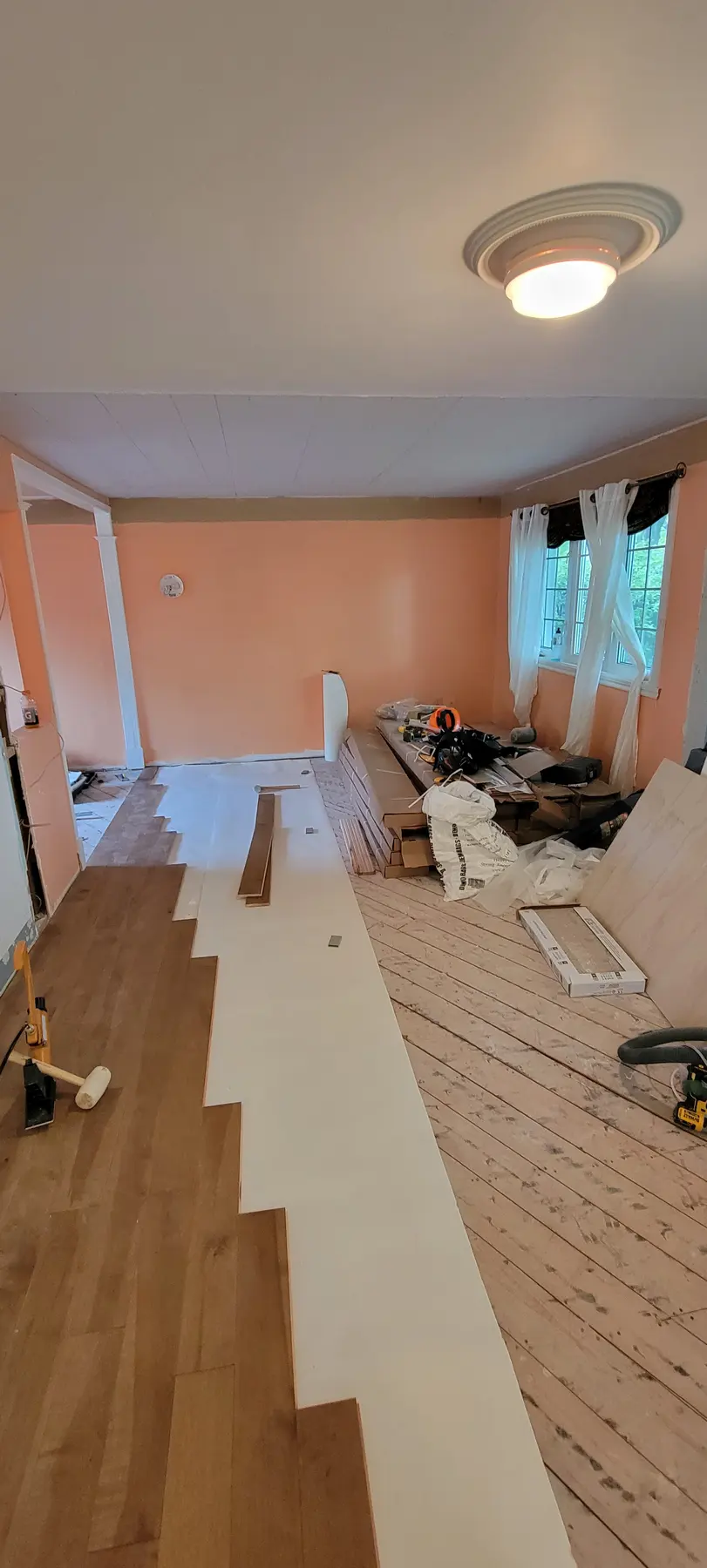 Open-plan room during renovation at Saint-Eustache